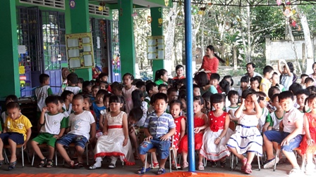 Tổ chức ngày hội bé vui đến trường năm học  2017-2018