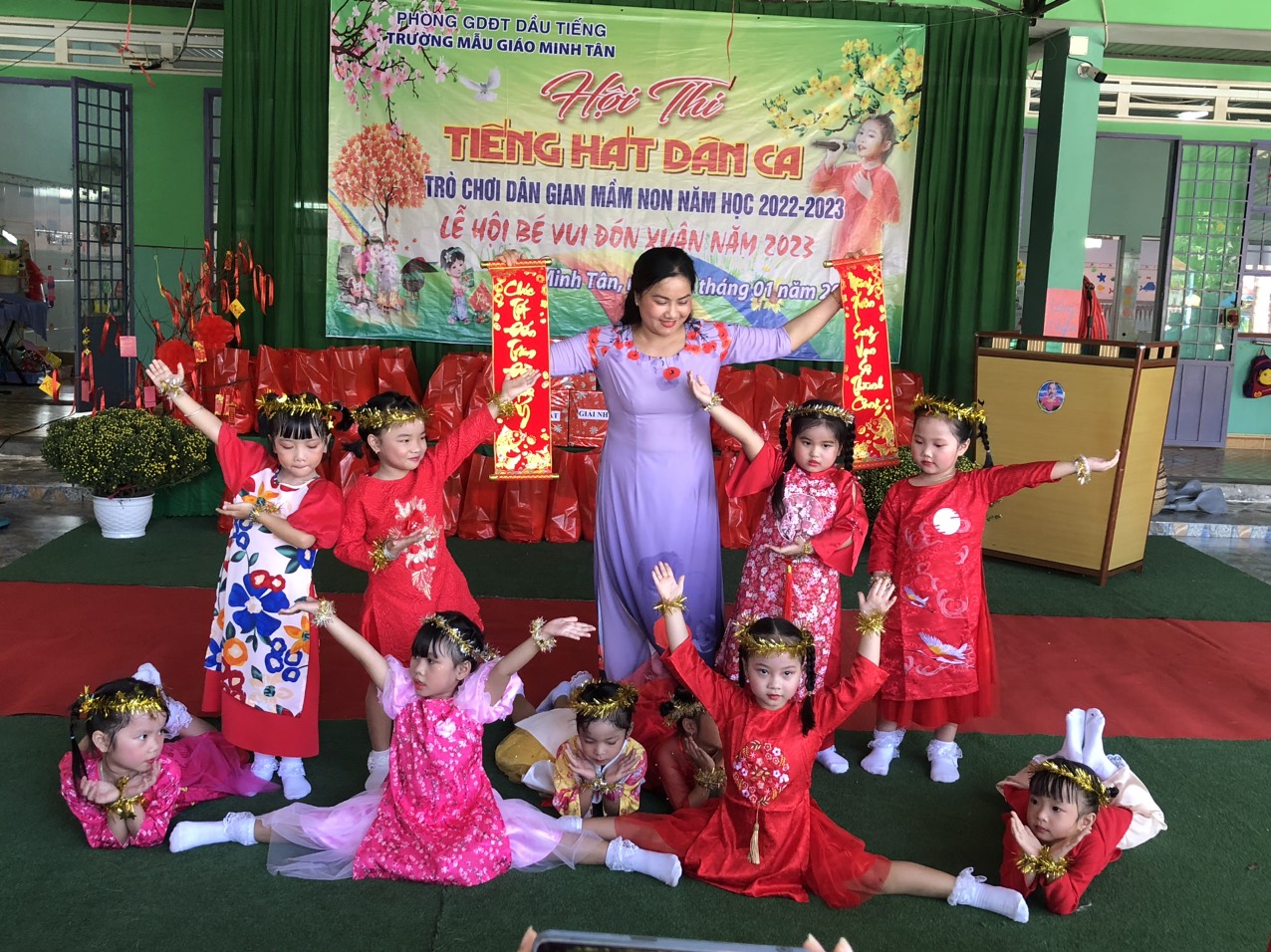Các hoạt động cho trẻ vui đón tết quý mão Năm 2023